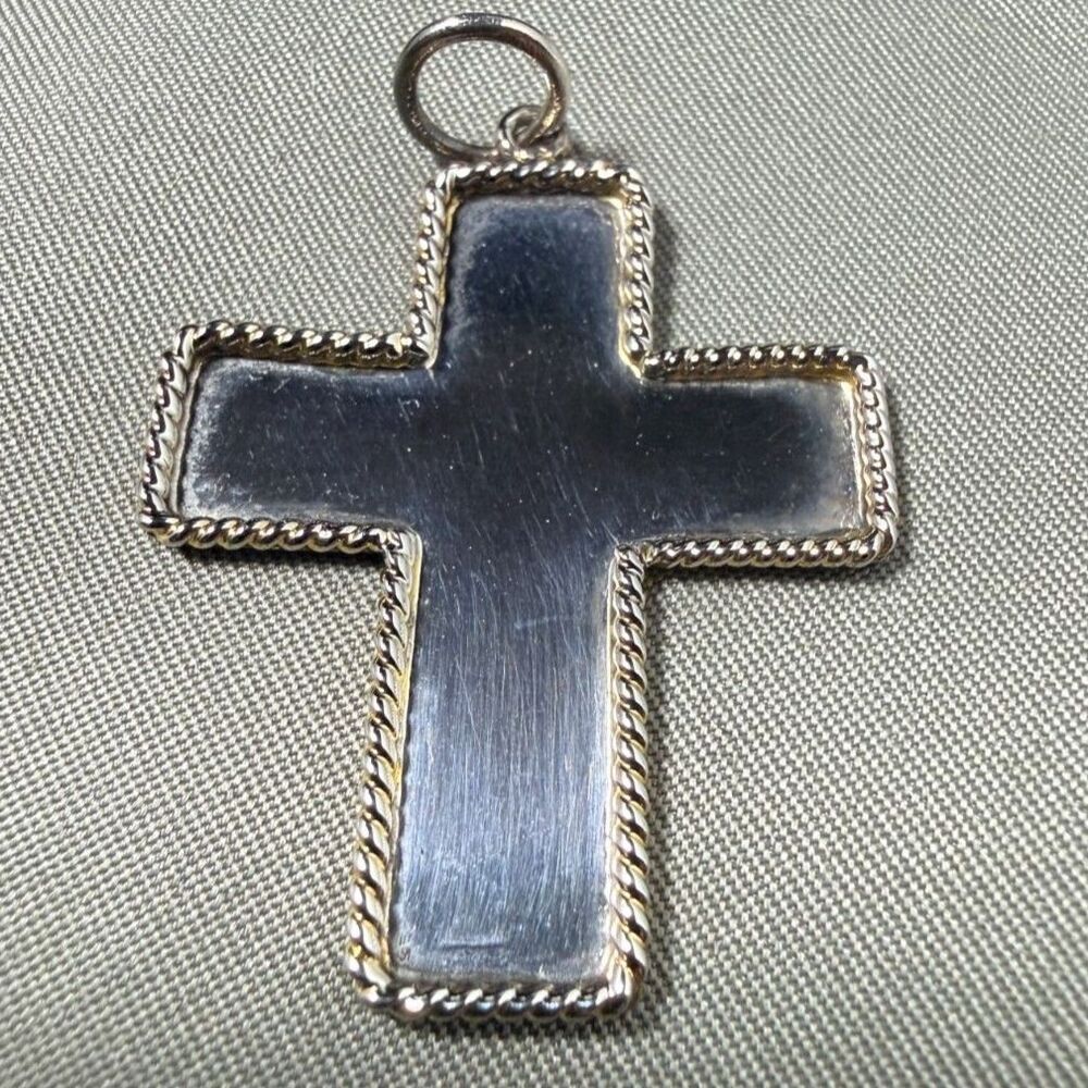 Vintage Sterling Silver Rope Border Cross Pendant